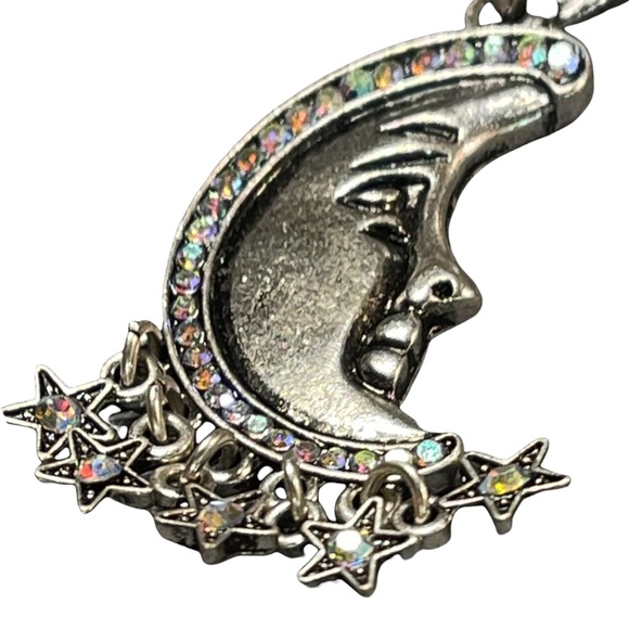 Beautiful moon with multicolored stones & dangly stars necklace on silver chain - Picture 10 of 12